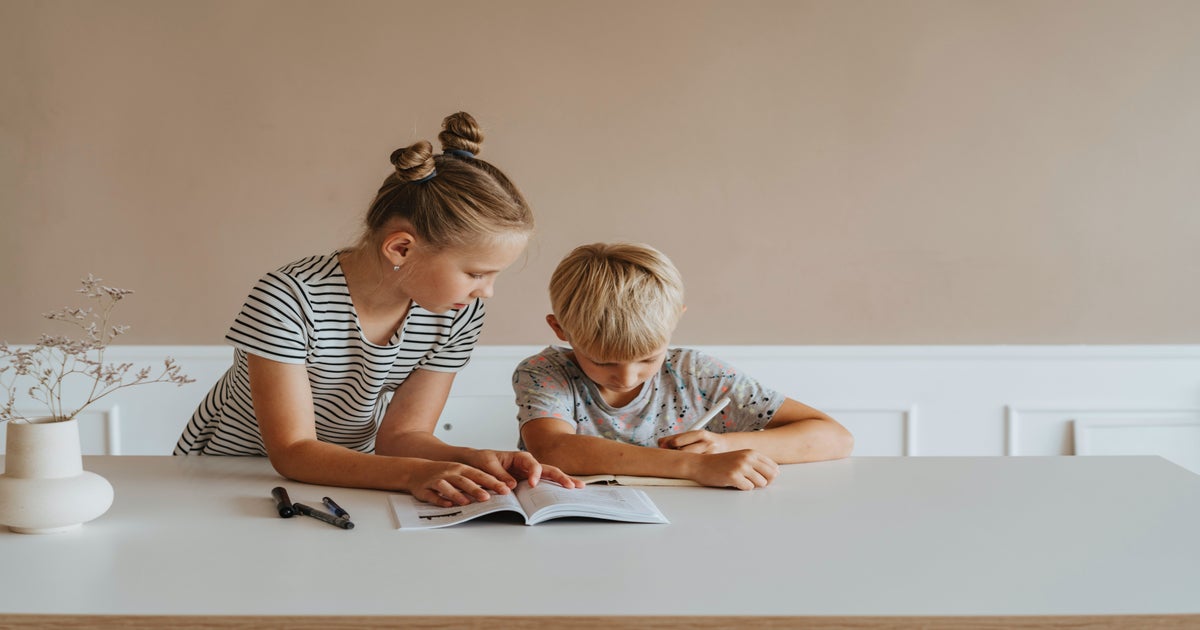 6 Tips for Teaching Kids About Money | Acorns